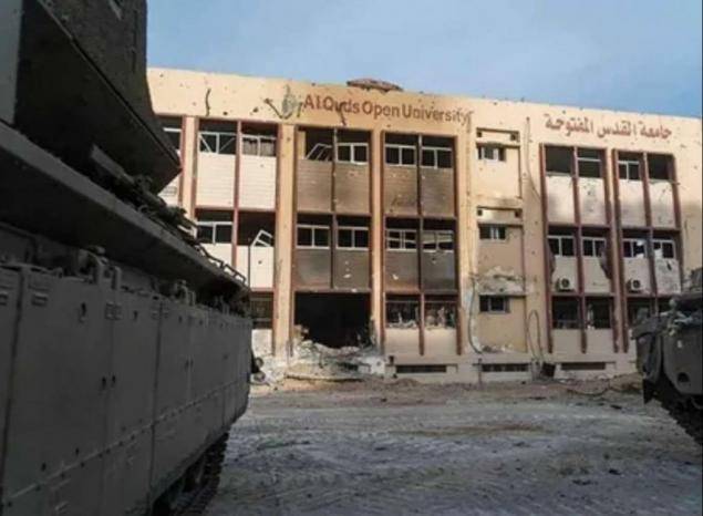 الحرب على التعليم..نسبة الأمية في غزة من أدنى المعدلات في العالم؟