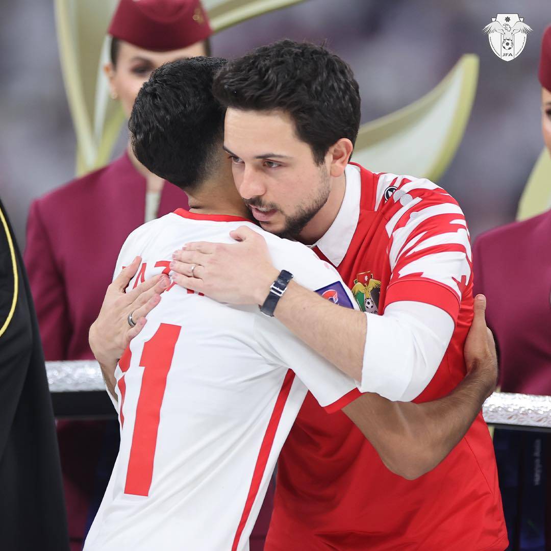 ولي العهد للنشامى: شكراً لكم بحجم الوطن.. راسكم مرفوع يا رفاق