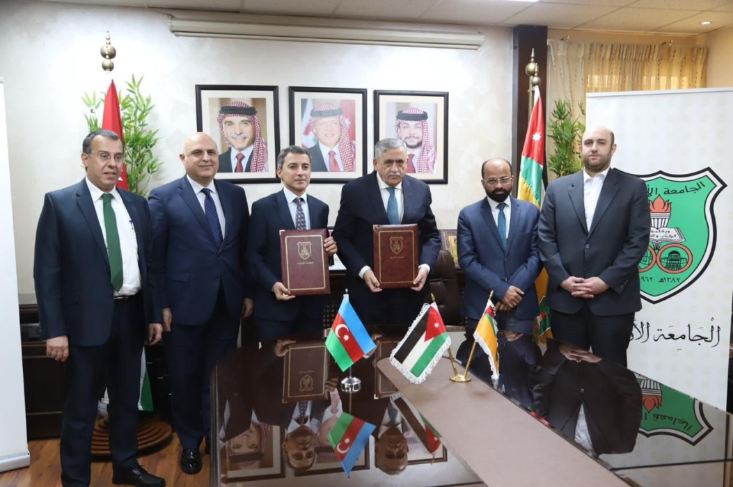 الأردنية توقع مذكرة تفاهم مع جامعة آدا الأرذبيجانية...صور