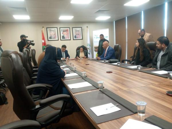 اتفاقية لإنشاء مصنعين بالمفرق والموقر لتصنييع المنتجات الزراعية
