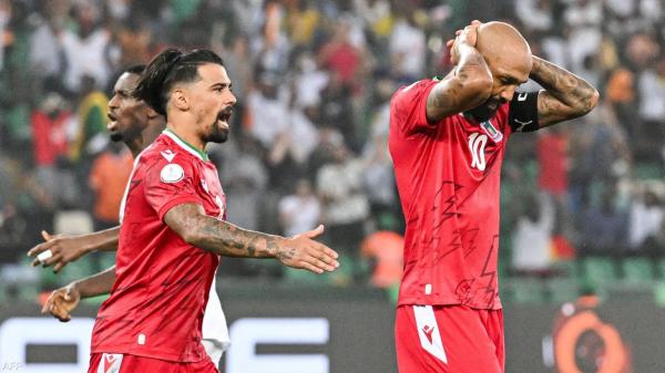 السبب غامض .. إيقاف هداف أمم إفريقيا عن المنتخب