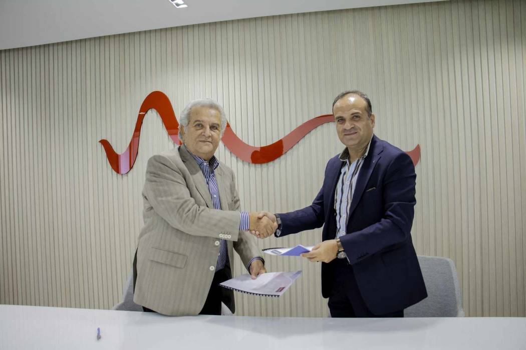 مختبرات مدلاب توقّع اتفاقية تعاون مع شركة الوصلة للتكنولوجيا المالية لخدمة عملائها