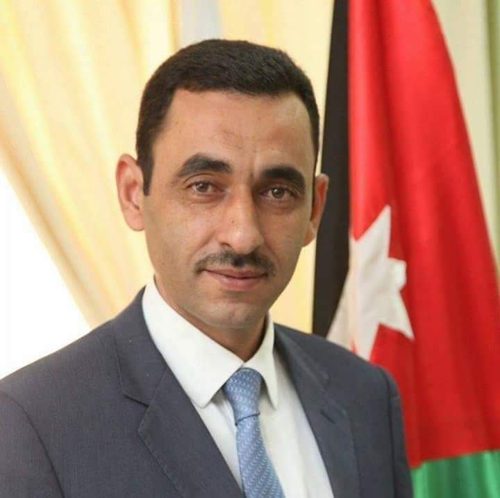 الدكتور نزار مهيدات ... رجل الميدان الأول بامتياز