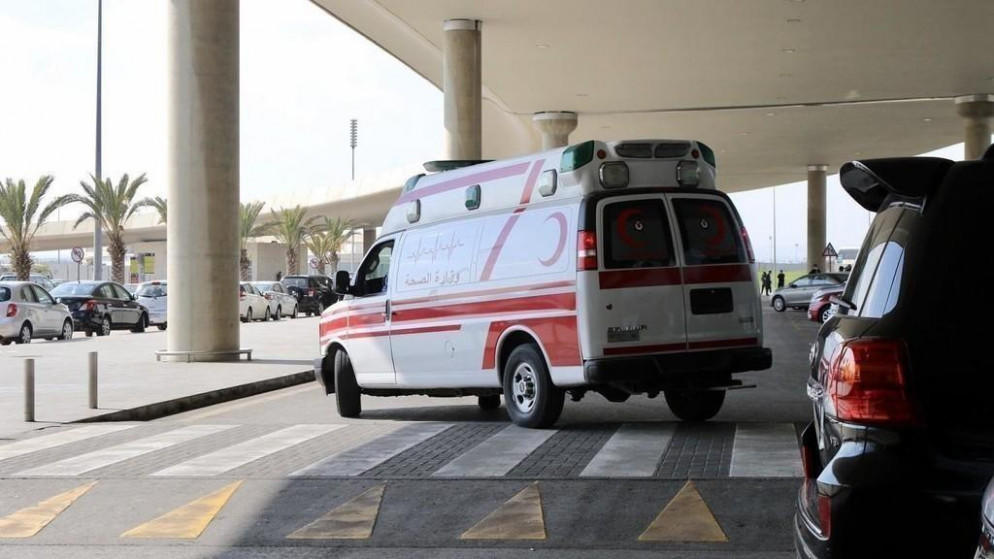 وفاة وإصابتان بحوادث متفرقة على طرق خارجية