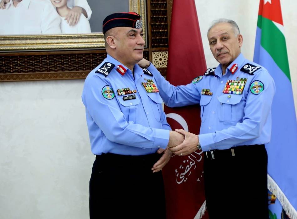 ترفيع 3 عمداء في الأمن إلى رتبة لواء وإحالتهم للتقاعد  أسماء