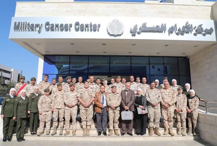 اجتياز متطلبات معايير مجلس اعتماد المؤسسات الصحية لبنك الدم في مركز الأورام العسكري...