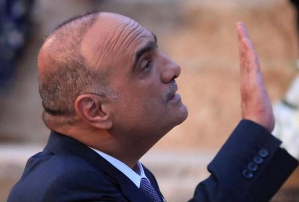 الخصاونة: أحداث البحر الأحمر رفعت الشحن إلى 200