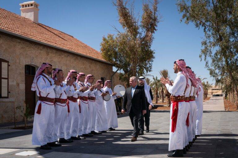 الملك: معان العزيزة بوابة الخير والمحطة الأولى لتأسيس المملكة...صور