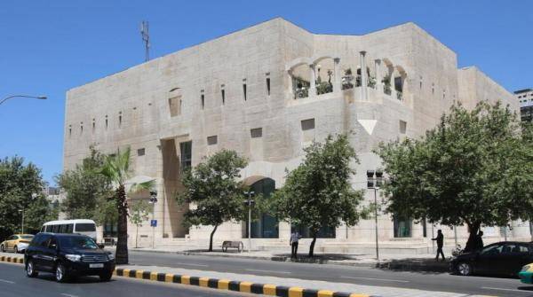 الأمانة تمدد فترة تجديد رخص المهن والإعلانات حتى نهاية آذار