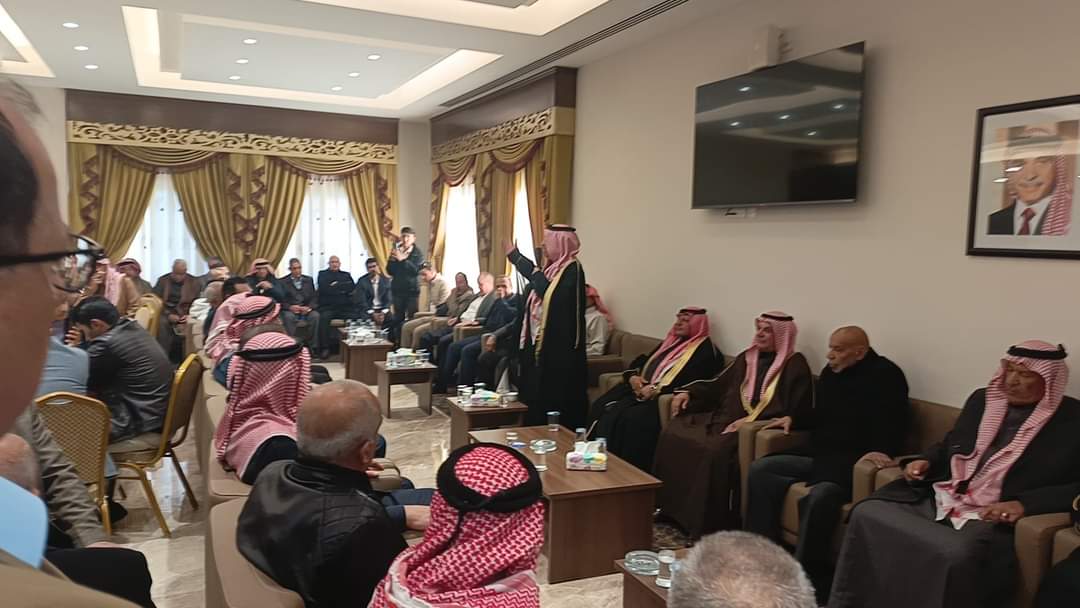 قبيلة بني حميدة  الحواتمه وقبيلة عباد  النعيمات نسايب...صور