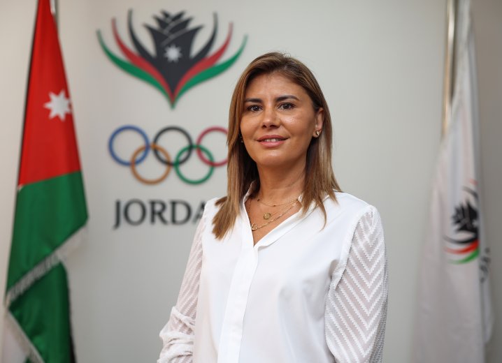 رنا نظمي السعيد ... عينٌ من الطموحِ والاجتهاد وعينٌ من حصدِ النتائج والنجاحات