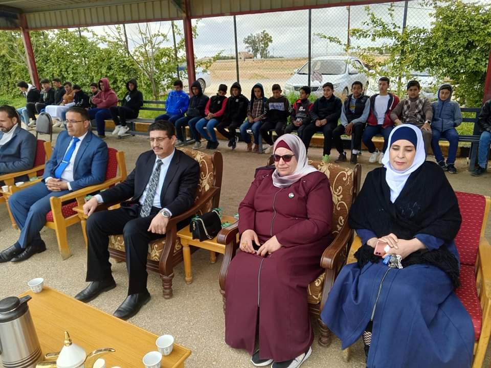 الهواري يرعى حفل زراعة الأشجار في مدرسة الكوم الاحمر للبنين _صور