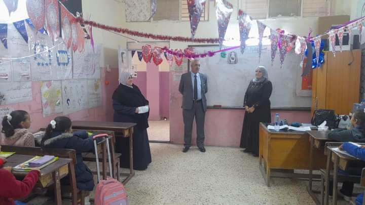 مدير الشؤون التعليمية في تربية الكورة يشارك  مدرسة جديتا الأساسية المختلطة الطابور الصباحي