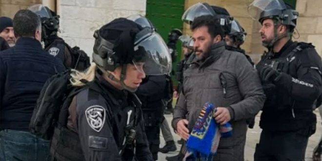 قوات الاحتلال تعتقل فلسطينيين اثنين في القدس المحتلة