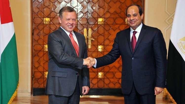 الملك والرئيس المصري يؤكدان أهمية التوصل للتهدئة في غزة