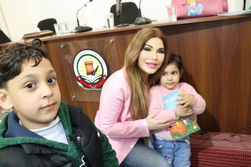 السهيل تقرأ قصة الولد الطائر في منتدى البيت العربي الثقافي