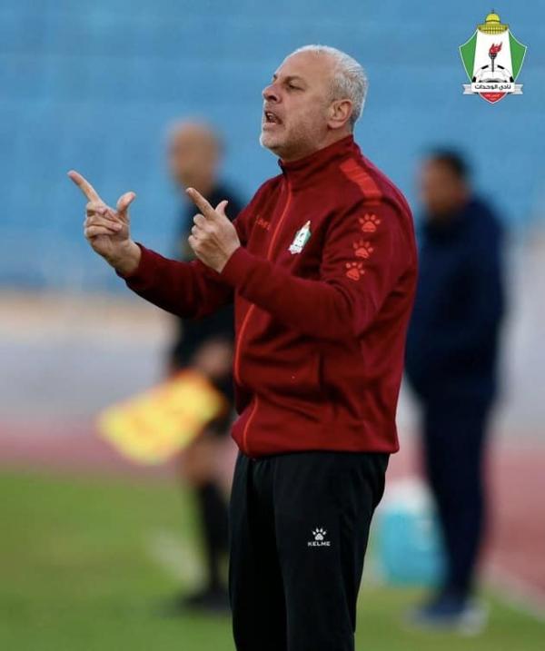 استقالة مدرب الوحدات أمجد أبو طعيمة