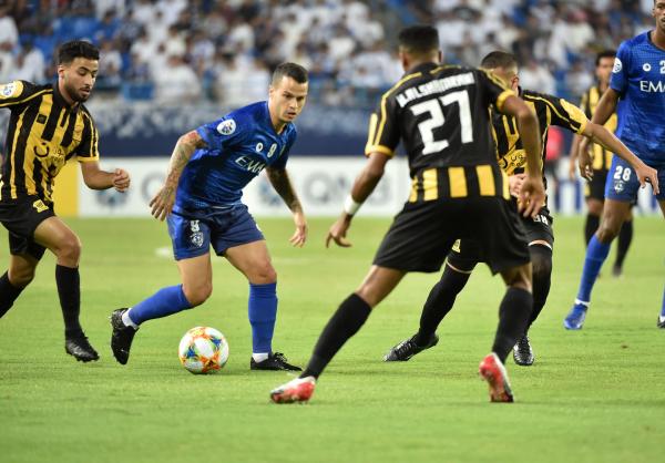 الهلال يكرر فوزه على الاتحاد ويتأهل للمربع الذهبي الآسيوي