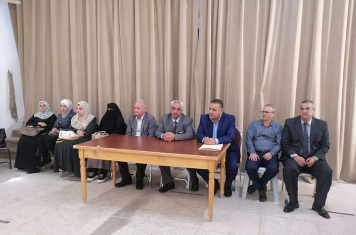 مدير الشؤون التعليمية في تربية الكورة يكرّم لجان تحكيم المسابقات في مدرسة خولة بنت الأزور _صور