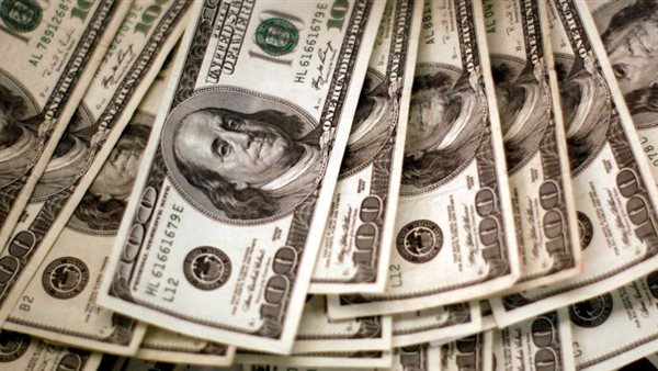 ارتفاع الدولار واستقرار الين قبل اجتماعي المركزي الأميركي والياباني