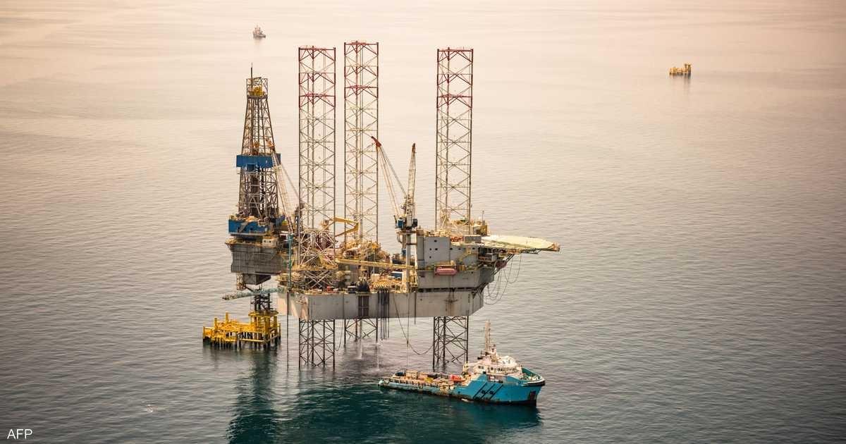 ارتفاع النفط بحوالي 4 عالميا