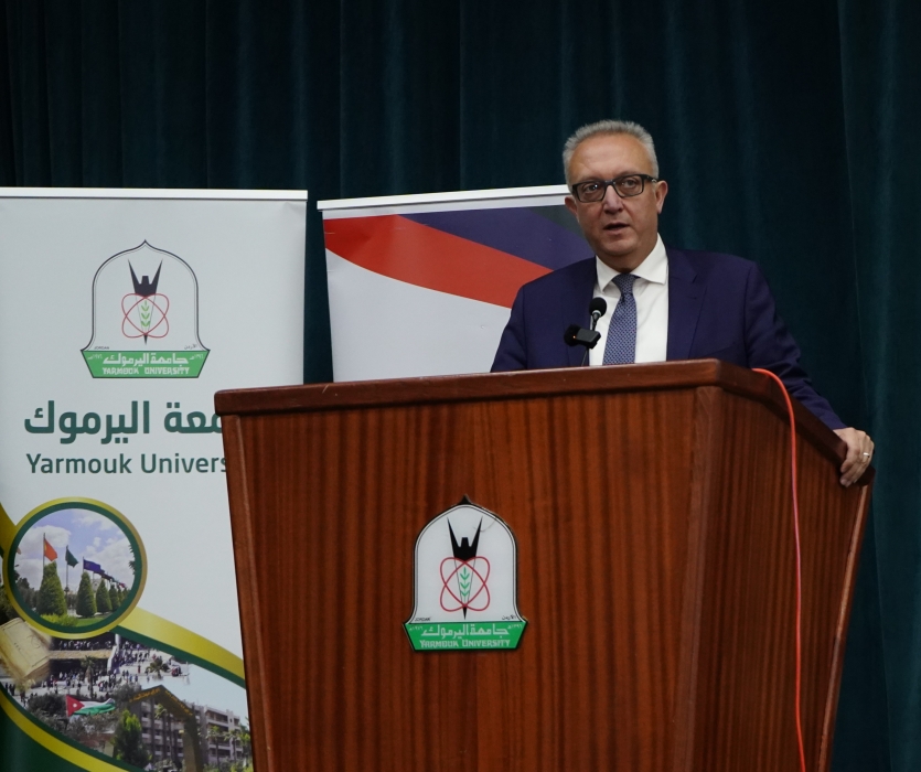 جامعة اليرموك ومركز نحن ننهض تنفذان تجربة انتخابية إلكترونية لطلبة كلية الآداب