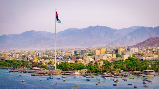 خط النقل العربي المستحدث لنقل بضائع أردنية وصل إلى 13 دولة أوروبية وإفريقية