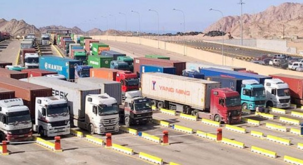 مدير عام الجمارك يوعز بتشكيل لجنة لمتابعة سير العمل في المراكز الجمركية والحدودية