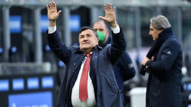 بعد تعرضه لأزمة قلبية.. وفاة باروني المدير العام لنادي فيورنتينا الإيطالي