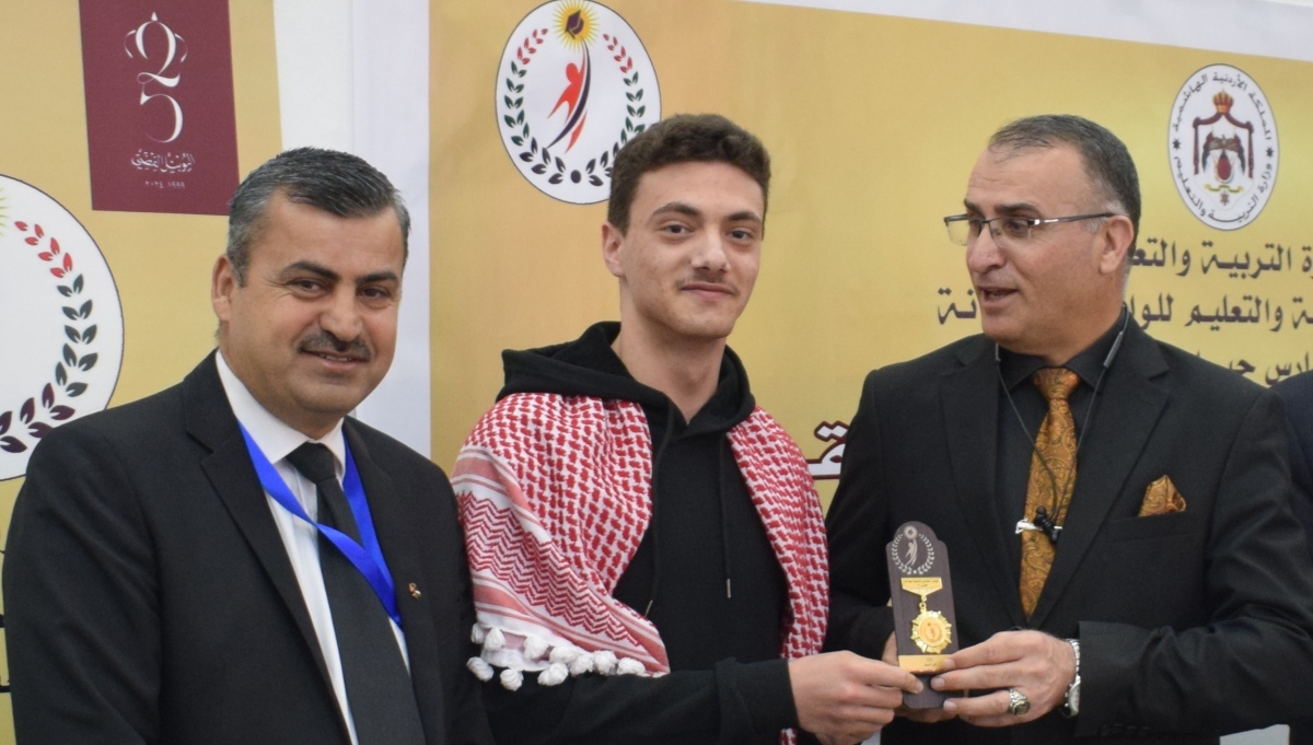 عبيدات: يعلن عن توصيات المؤتمر الطلابي الثاني لتنمية مهارات القرن 21 بتربية بني كنانة