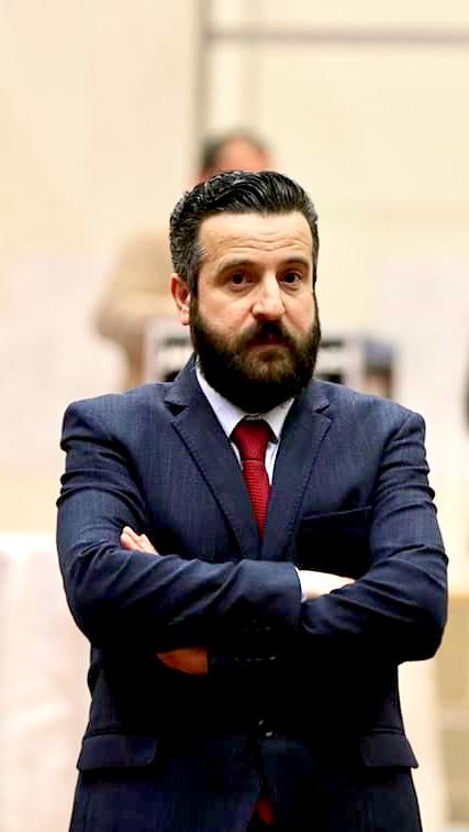 المخرج حماد الزعبي رئيسا للجنة شؤون المهن الدرامية