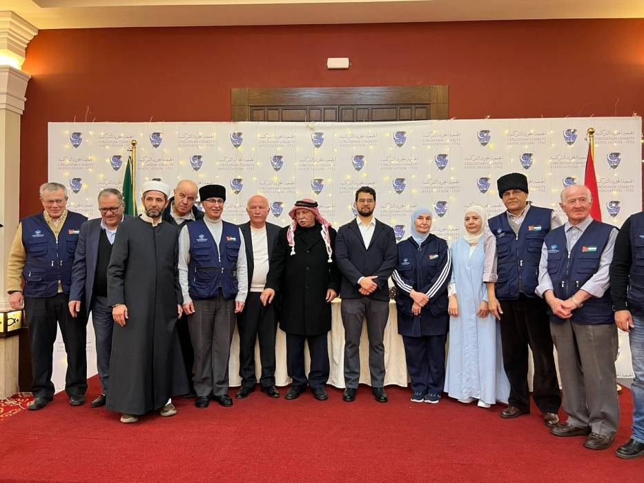 الأمير نايف بن عاصم يرعى حفل افطار المجلس العشائري الشركسي ...صور