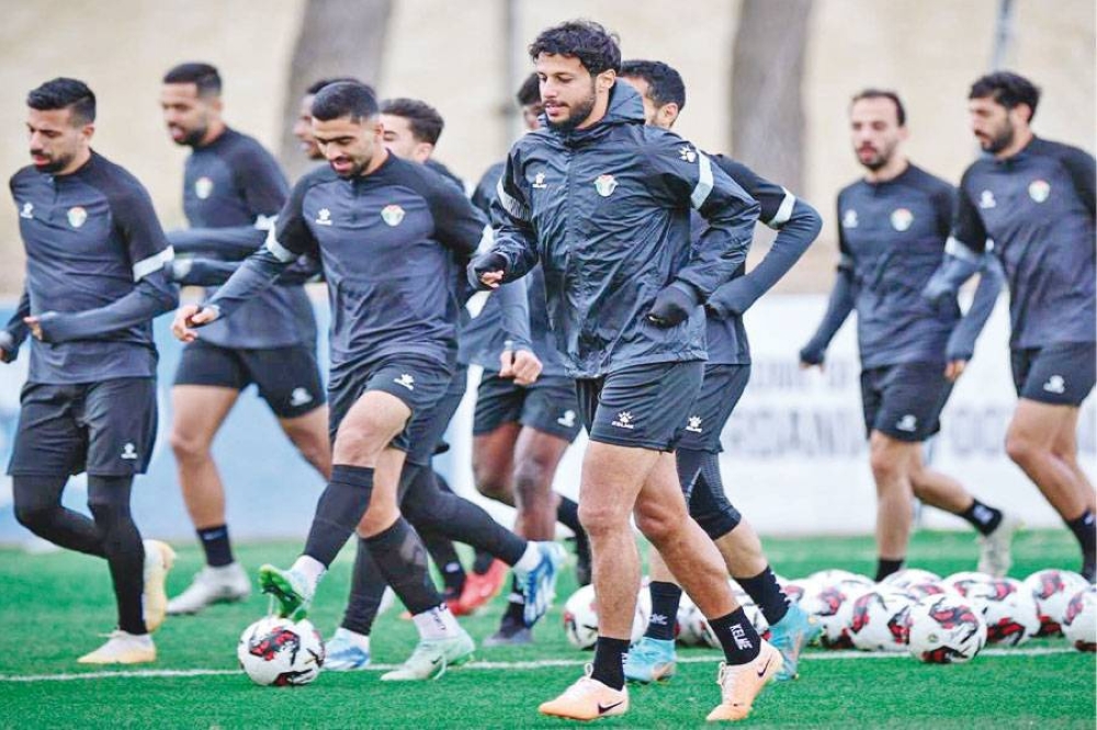 ((النشامى)) يواصل تحصيراته.. والمنتخب الباكستاني يصل اليوم