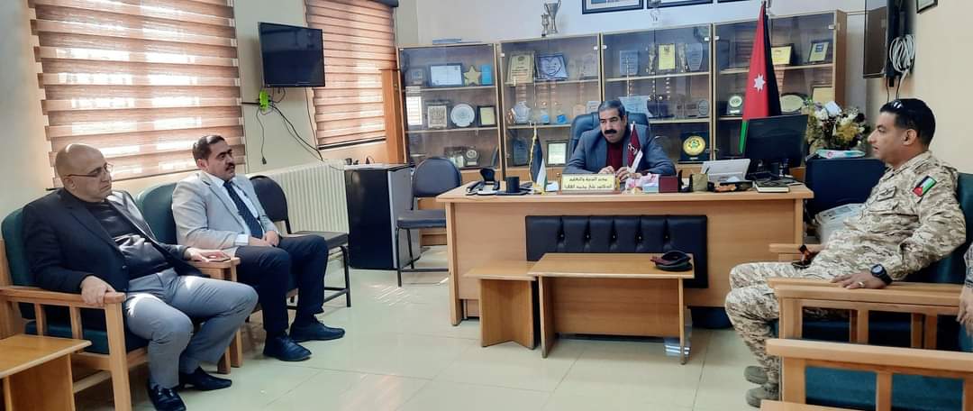 الفقرا يستقبل مدير مدرسة الرشايدة للثقافة العسكرية بمنطقة القصر