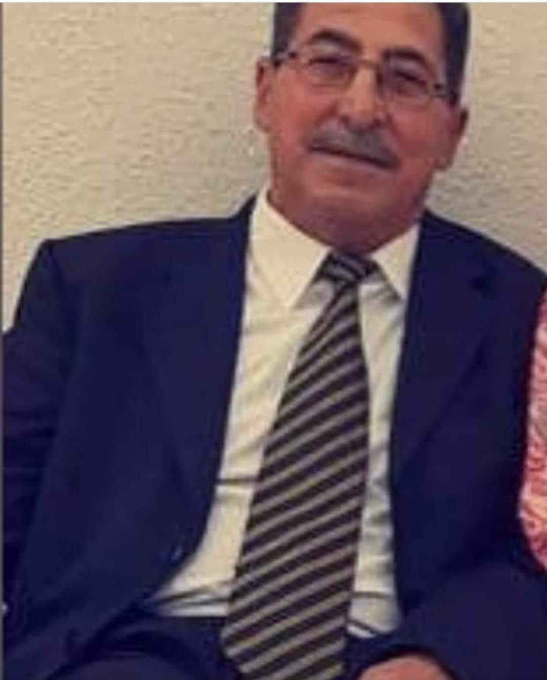 الاستاذ عيسى مهيدات ابو محمد في ذمة الله