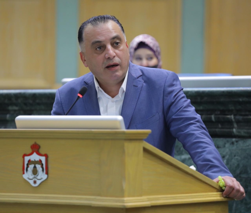 النائب الظهراوي : يجب أن يشمل قانون العفو العام قروض الطلبة