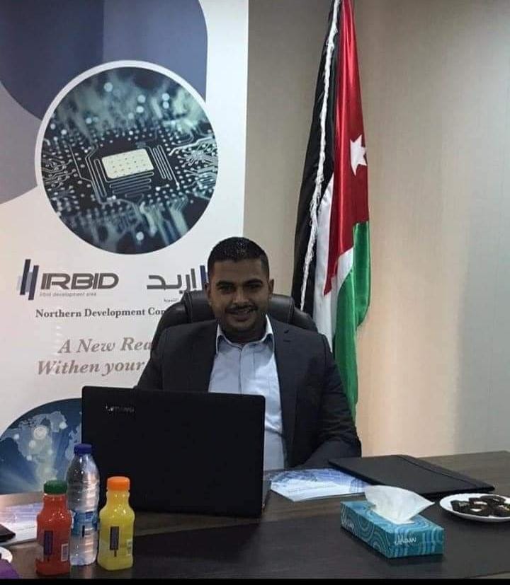 الجبور يهنئ الحماد بتعيينه مديرا للدائرة الهندسية والمشاريع في شركة الضمان لتطوير المناطق التنموية