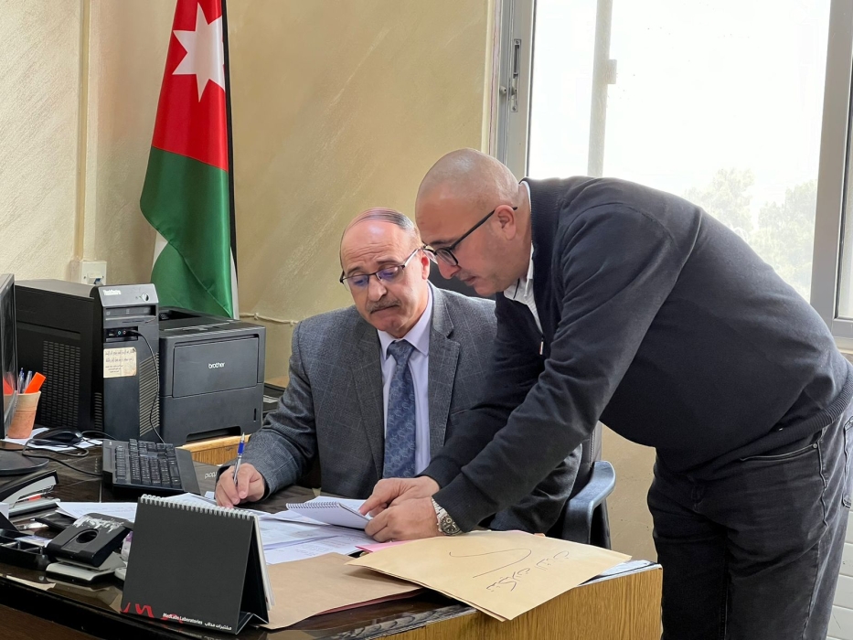 المجالي يتابع مناقشة التشكيلات المدرسية