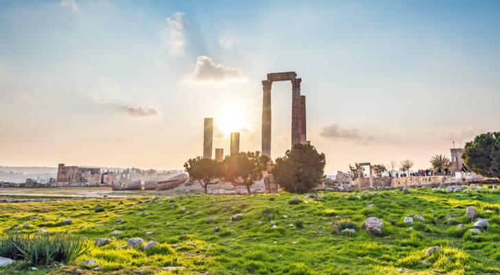 درجات الحرارة تواصل ارتفاعها وأجواء ربيعية في الأردن
