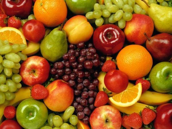 أسعار الخضار والفواكه في السوق المركزي الأحد