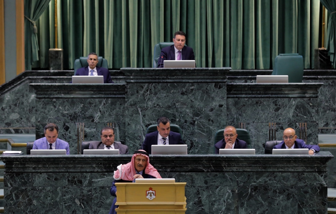 النواب يناقش الطاقة المتجددة وتقرير ديوان المحاسبة الإثنين