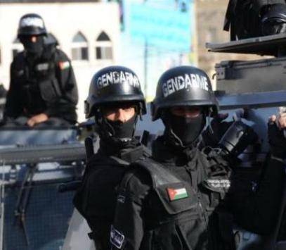ضبط 25 شخصاً مخالفاً من أصحاب البسطات في إربد