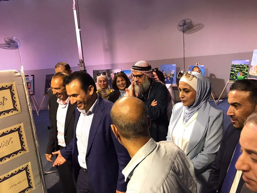 الرحيلة تشارك في افتتاح معرض الرسم الوطني الشامل