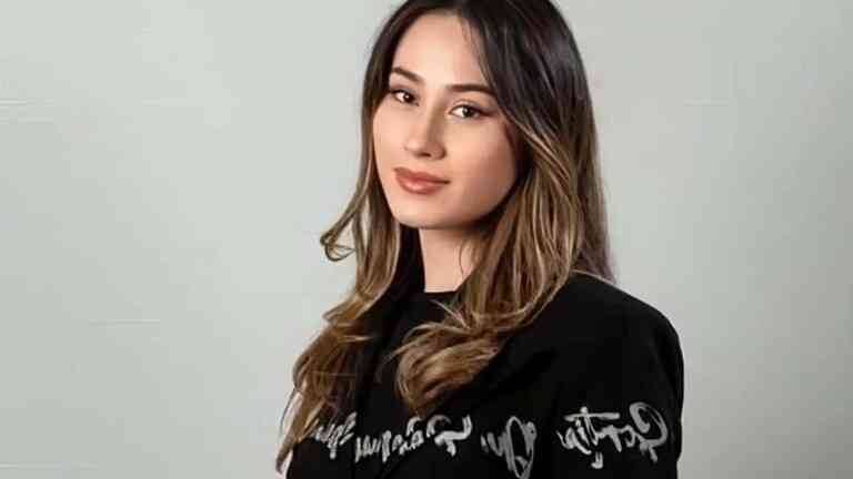 زينب.. أصغر عمدة في تركيا
