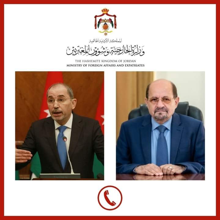 وزير الخارجية يجري إتصالاً هاتفيًا مع نظيره اليمني