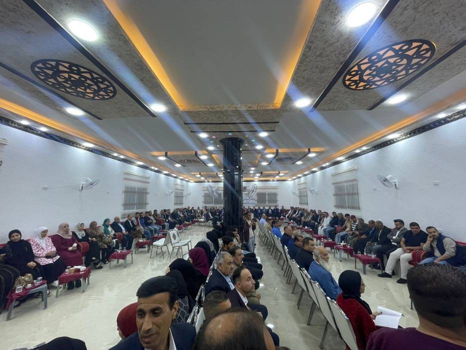 الميثاق الوطني يعقد لقاءً سياسياً حوارياً في محافظة المفرق ...صور