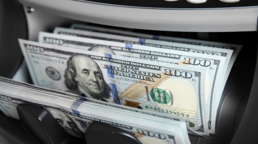 صرف 824 مليون دولار تحويلات نقدية لمتضررين من كورونا في الأردن