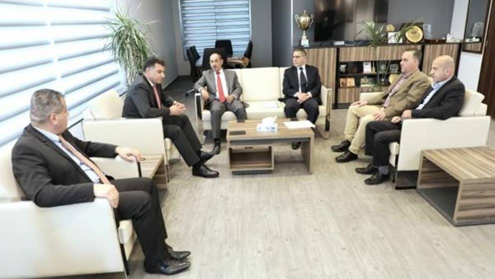 بحث متابعة تنفيذ مشروع مصنع تجميد الخضار والأسماك