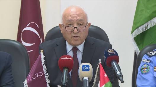 رئيس النيابة العامة :  426 نزيلا أجنبيا في مراكز الإصلاح والتأهيل شملهم العفو العام