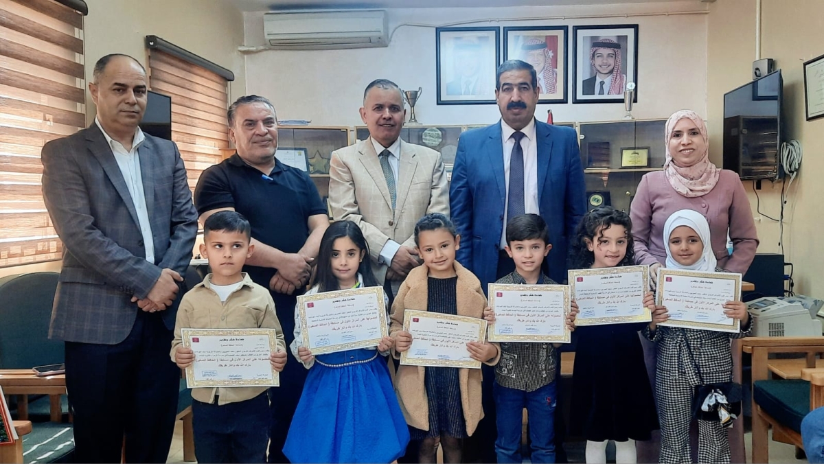 تربية  القصر  تكرم  الطلبة الاوائل في مسابقة الحافظ الصغير